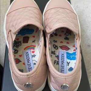 Steve Madden girls size 2, U.S.
